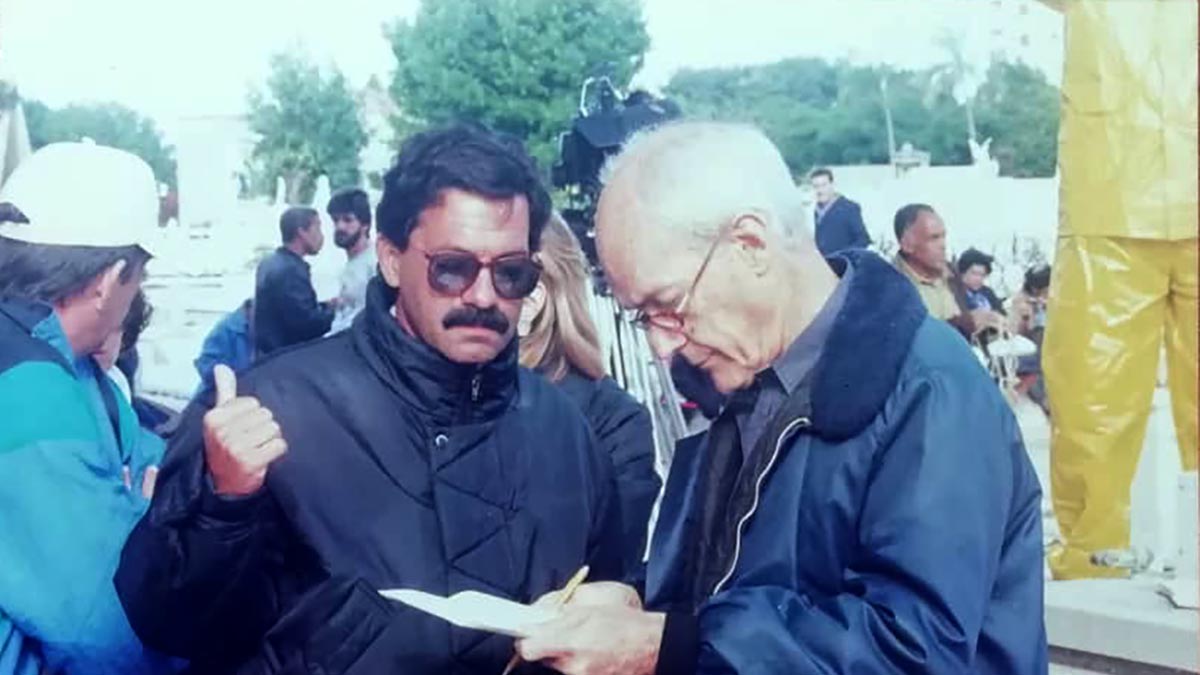 Juan Carlos Tabío y Tomás Gutiérrez Alea en el rodaje de Guantanamera.