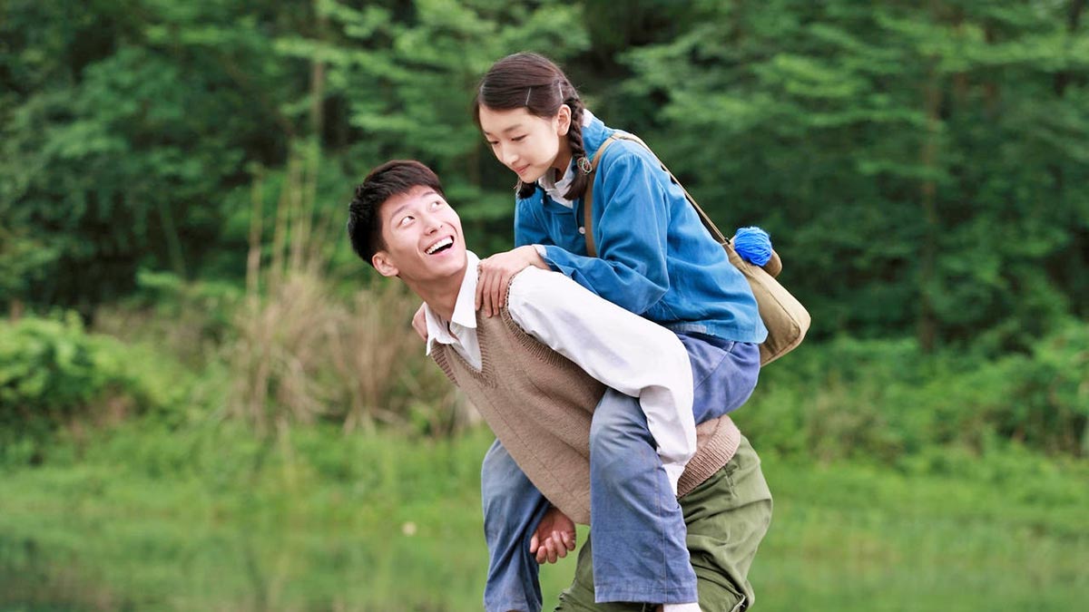 Amor bajo el espino blanco (Under the Hawthorn Tree, Zhang Yimou, 2010)