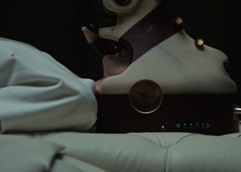 Possessor (Brandon Cronenberg, 2020)